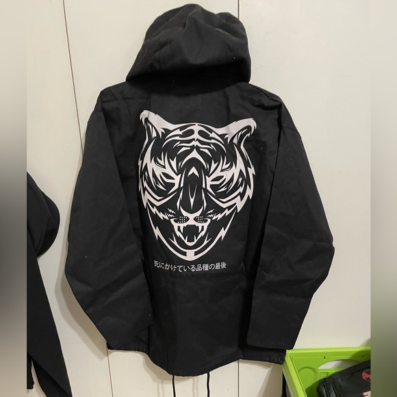 🤝 Flyest Comx Jacket 🤝 - Picture 4 of 5